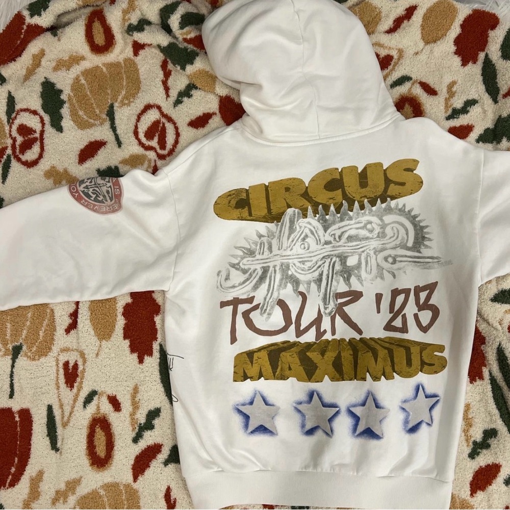 Travis Scott White Graphic Hoodie
Worn once. - Picture 4 of 7